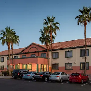 super-8-phoenix-west-i-10.hotelsofphoenix.com/