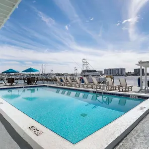 *** Hotel On Harbor, Ascend Collection United States